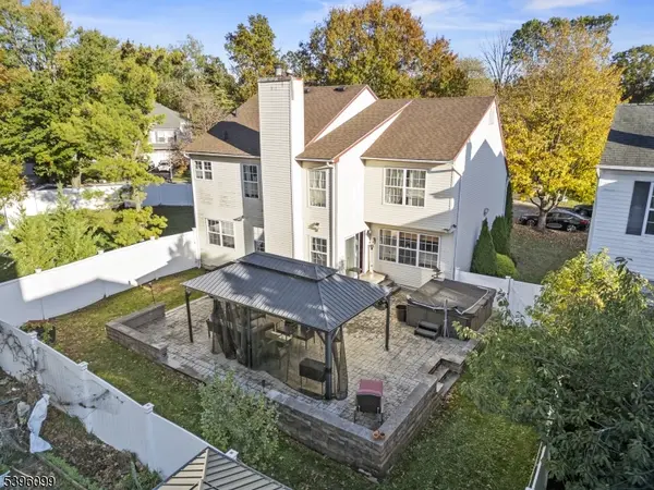 43 Pemberton Dr, Old Bridge Twp., NJ 07747