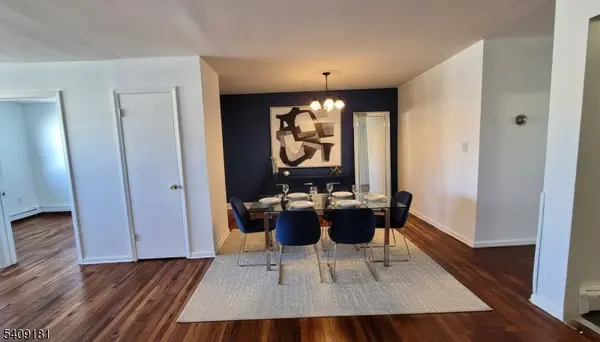 536 Livingston St, Elizabeth City, NJ 07206