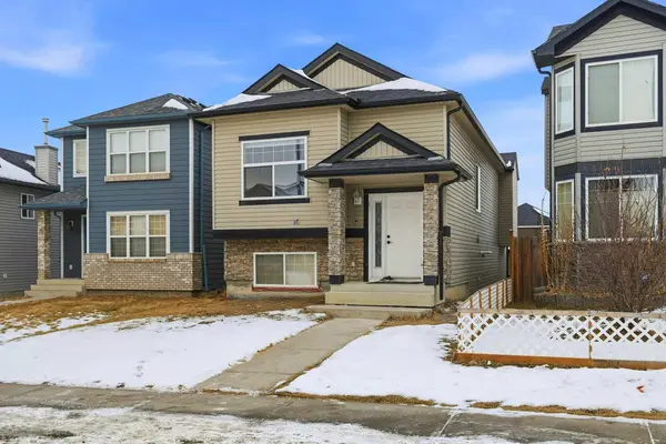 81 Saddlemont RD NE, Calgary, AB T3J 5E4