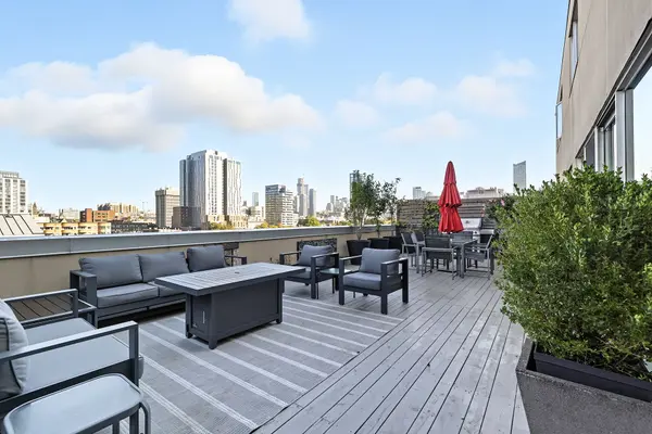 160 Baldwin ST #610, Toronto C01, ON M5T 3K7