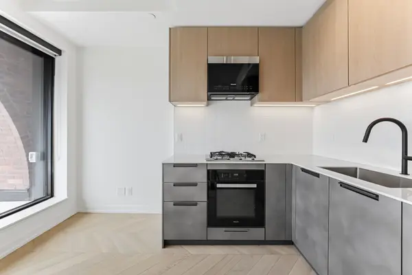 761 Queen ST #603, Toronto E01, ON M4M 1H3