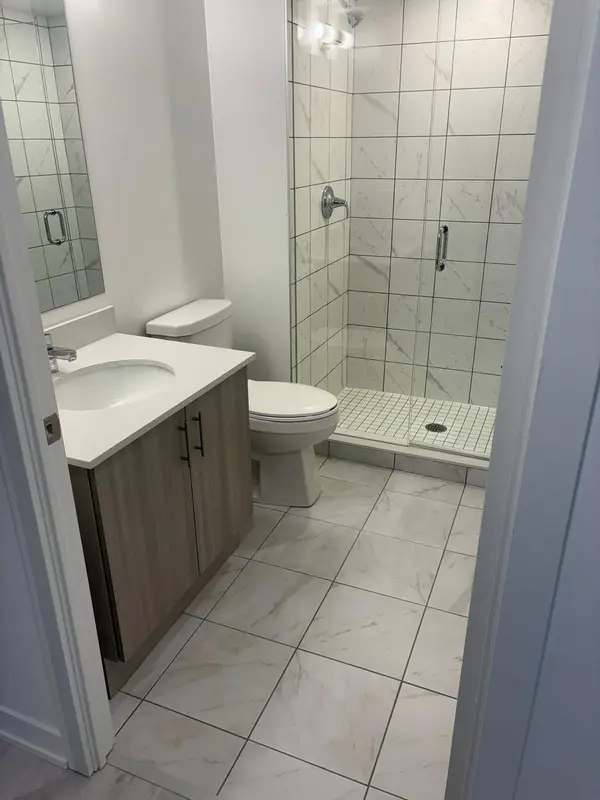 1010 Sandy Beach RD #1102, Pickering, ON L1W 0C7