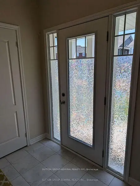23 Hills Thistle DR, Wasaga Beach, ON L9Z 0J3