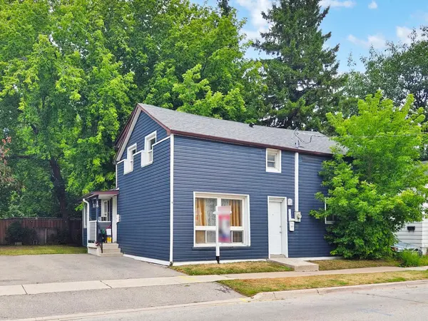 18 Mary ST, Brampton, ON L6W 2R1