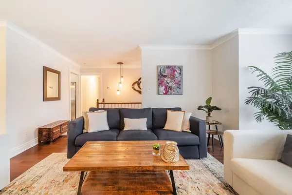 388 Ash RD, Oakville, ON L6J 4P7