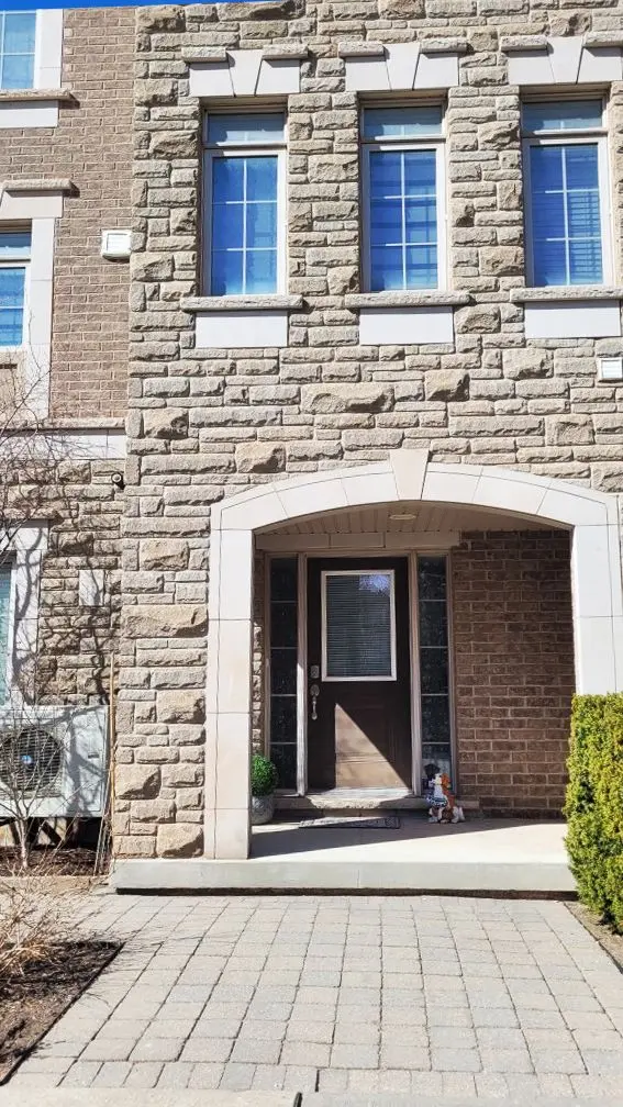 2435 Greenwich DR S #47, Oakville, ON L6M 0S4