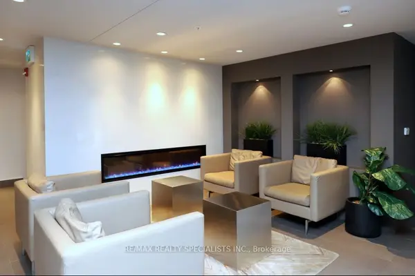 1105 Leger WAY #321, Milton, ON L9E 1K7