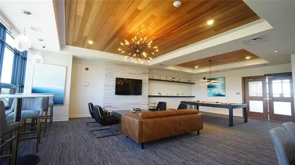 320 Plains RD E #308, Burlington, ON L7T 0C1