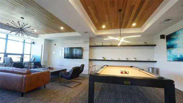 320 Plains RD E #308, Burlington, ON L7T 0C1