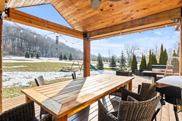 1559 YORK RD, Niagara-on-the-lake, ON L0S 1P0