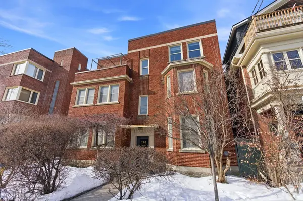 179 Wilbrod ST #1, Lower Town - Sandy Hill, ON K1N 6L4