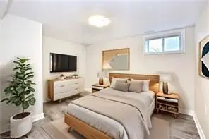 25 Endfield AVE #2, Hamilton, ON L8T 2L3