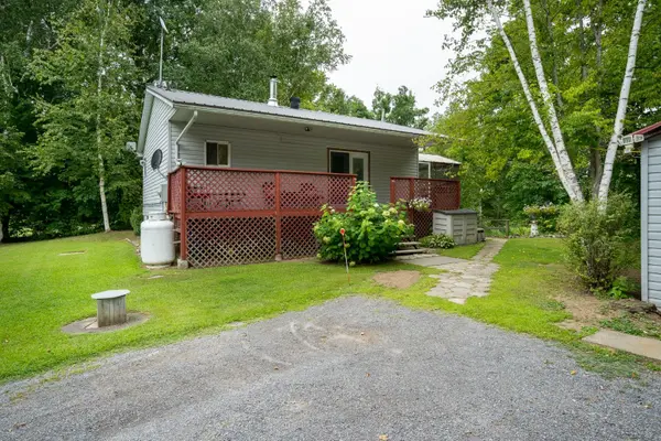 103 Camp LN, Tweed, ON K0K 3J0