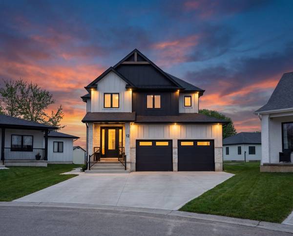 12 Macneil CT, Bayham, ON N0J 1T0