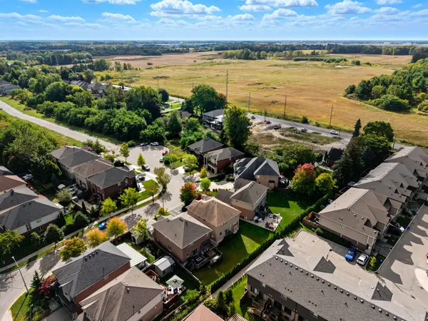 23 kellogg AVE, Hamilton, ON L0R 1W0