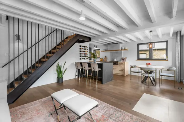 596-598 Arkell RD, Puslinch, ON N0B 1C0