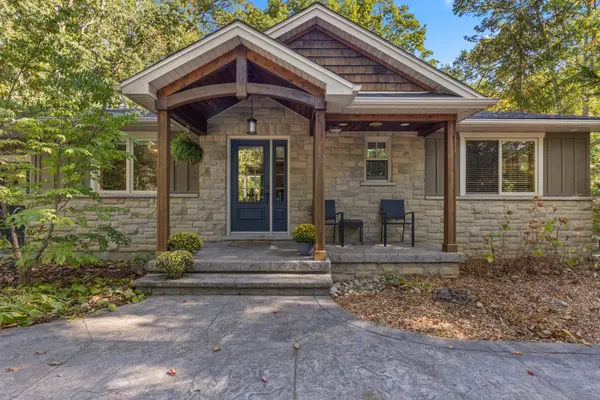 10300 Beach O'pines RD, Lambton Shores, ON N0M 1T0