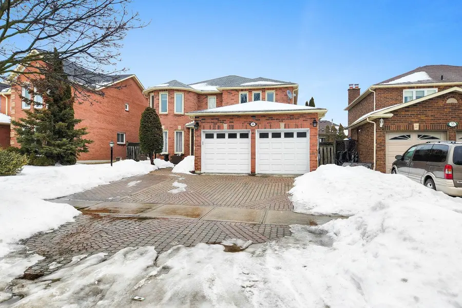 55 Wilce DR, Ajax, ON L1T 3K1