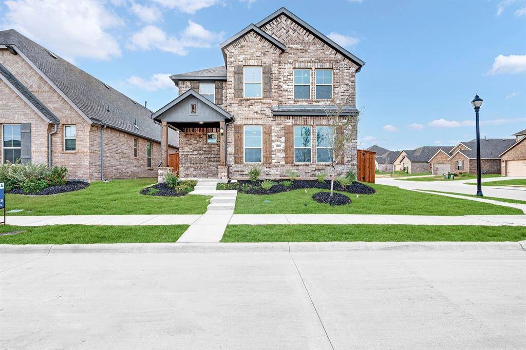 1000 Western Hills Drive, Crowley, TX 76036