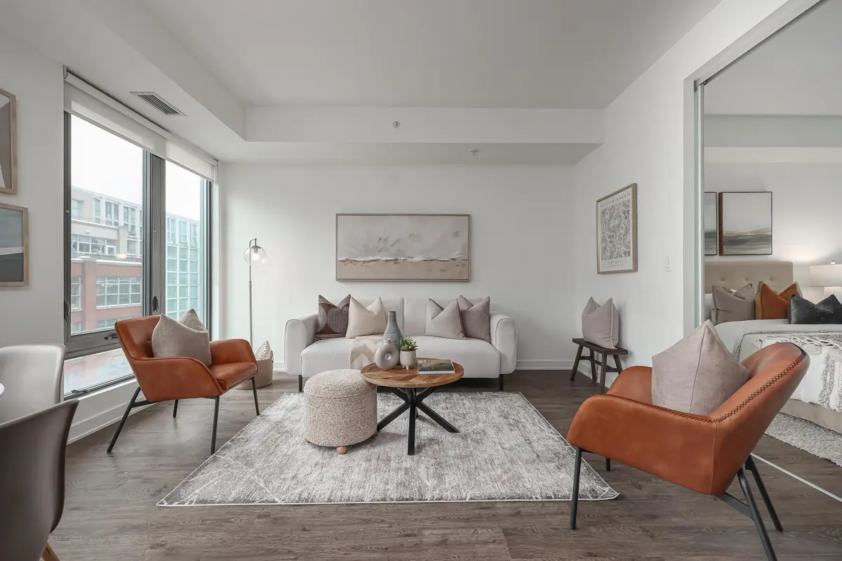 32 Camden ST #711, Toronto C01, ON M5V 0G4