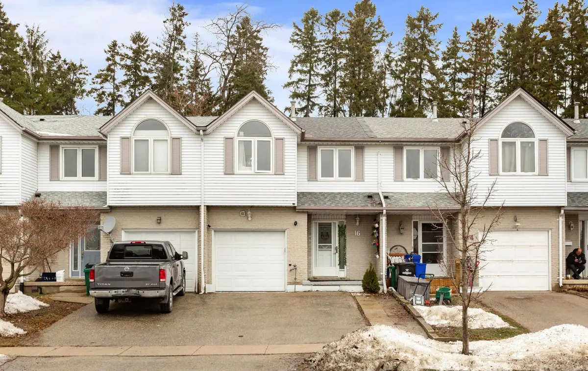 16 Bankside DR, Kitchener, ON N2N 3C9
