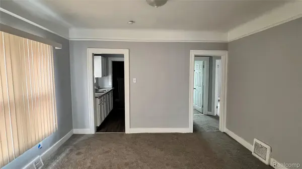 14208 Winthrop ST, Detroit, MI 48227