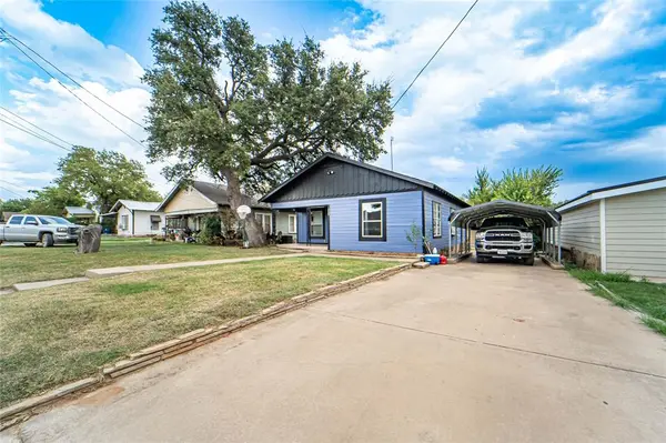 805 E Williams Street, Breckenridge, TX 76424