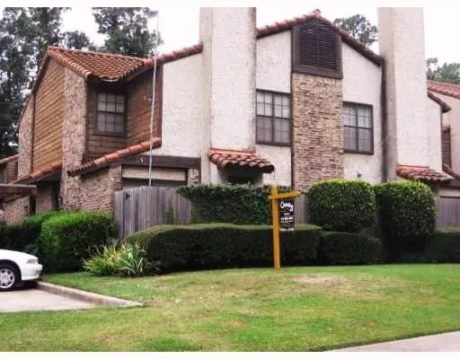 5454 Financial Plaza #3-C, Shreveport, LA 71129