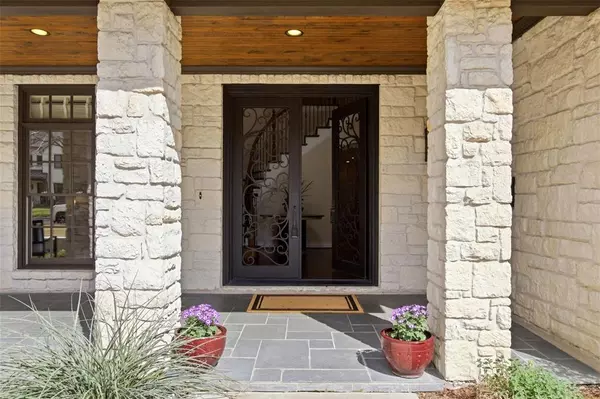 Dallas, TX 75225,7819 Purdue Avenue