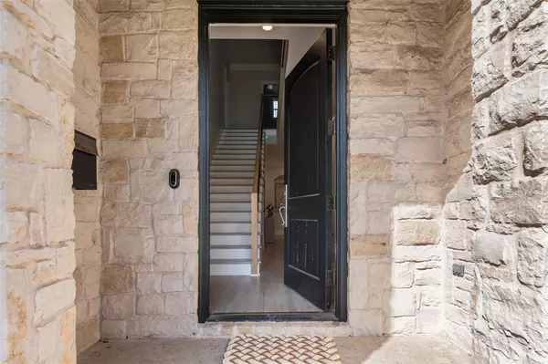 Dallas, TX 75209,5123 Elsby Avenue