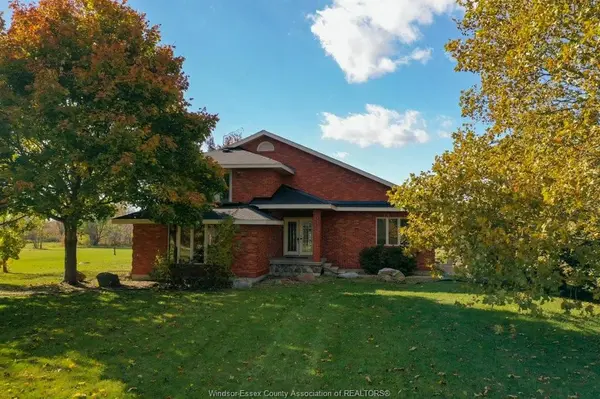 2495 Division Road North, Kingsville, ON N9Y 2E5