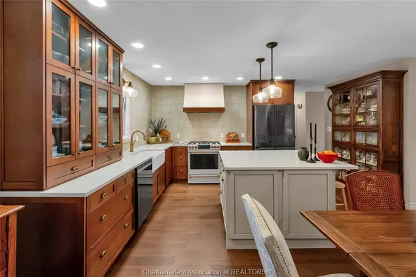 19 Campbell Street, Merlin, ON N0P 1W0