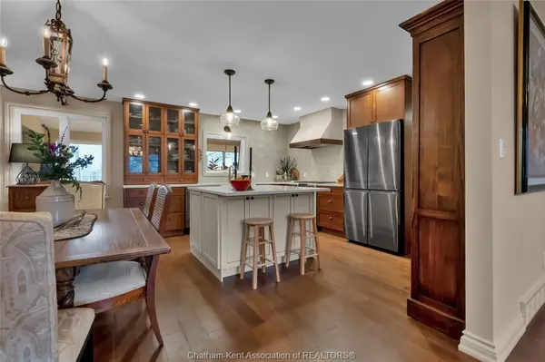 19 Campbell Street, Merlin, ON N0P 1W0