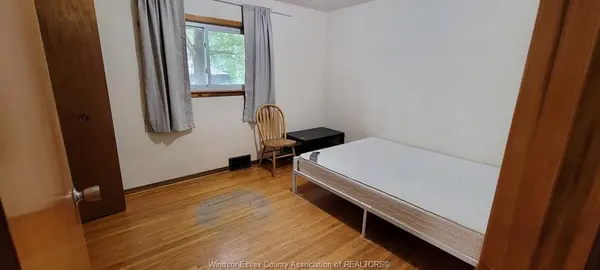 3006 Alexander Avenue, Windsor, ON N9R 1G5