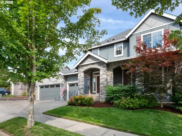 12674 SE MEADEHILL AVE, Happy Valley, OR 97086