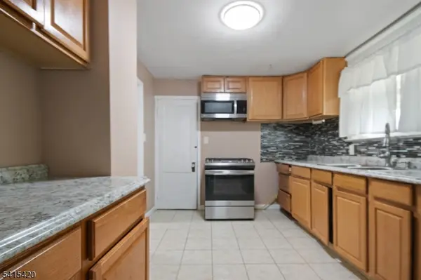 16 Clover Ave, Ewing Twp., NJ 08638