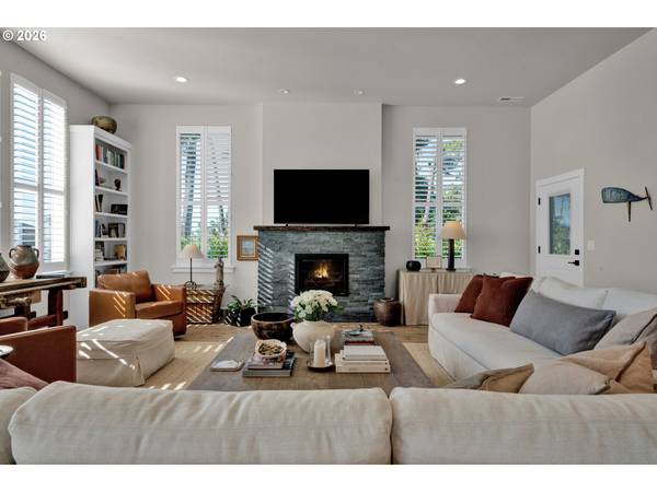 34 BONNETT WAY, Florence, OR 97439