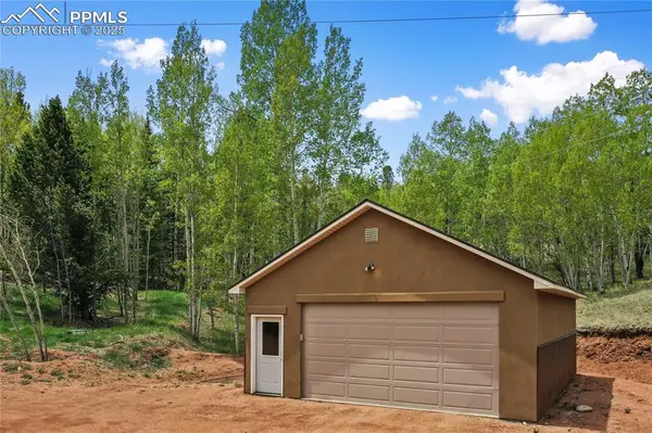 621 Yorktown RD, Cripple Creek, CO 80813
