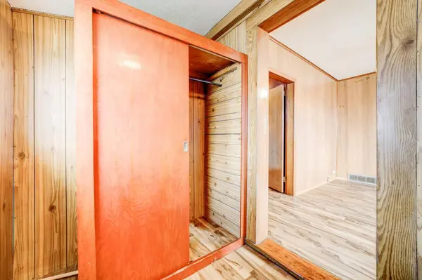 13302 16 AVE, Blairmore, AB T0K0E0