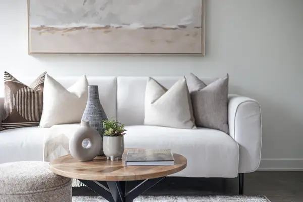 32 Camden ST #711, Toronto C01, ON M5V 0G4