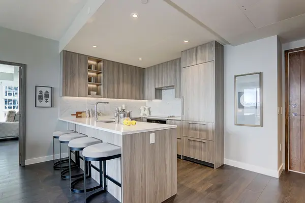 95 Mcmahon DR S #3203, Toronto C15, ON M2K 0H2