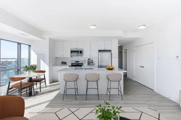 55 Clarington BLVD S #1202, Clarington, ON L1C 7J4