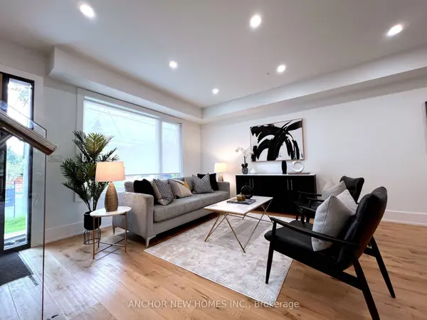 257 Chisholm AVE, Toronto E03, ON M4C 4W5