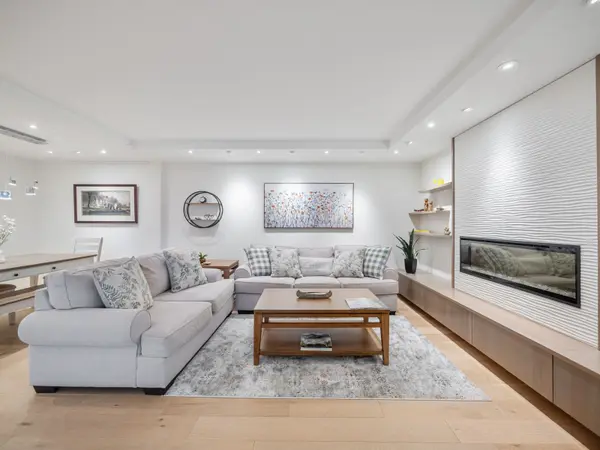 20 Guildwood Pkwy #311, Toronto E08, ON M1E 5B6