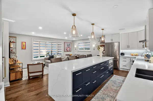 105 Orchard Heights BLVD, Aurora, ON L4G 2Z8