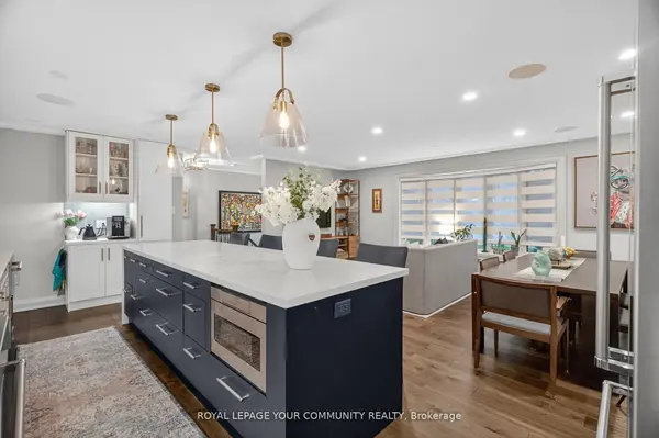 105 Orchard Heights BLVD, Aurora, ON L4G 2Z8