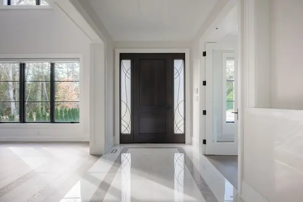 481 Chartwell RD, Oakville, ON L6J 4A6