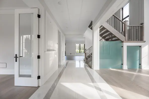 481 Chartwell RD, Oakville, ON L6J 4A6