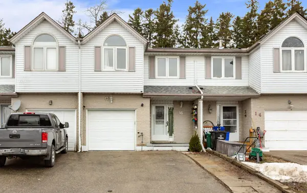 16 Bankside DR, Kitchener, ON N2N 3C9