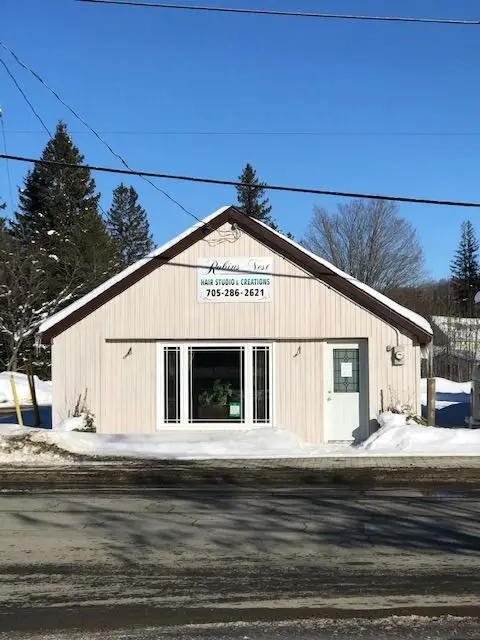 138 Bobcaygeon RD, Minden Hills, ON K0M 2K0